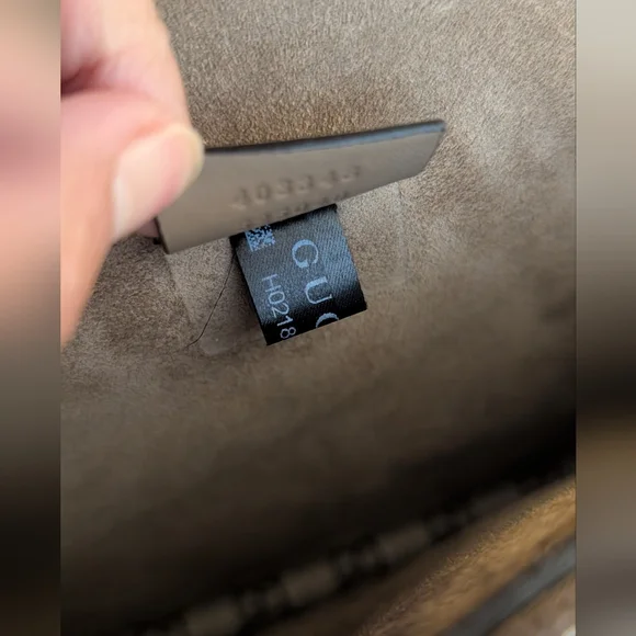 Gucci GG Supreme Canvas Embroidered Butterfly/Flowers Dionysus‎ Shoulder Bag - Picture 13 of 14